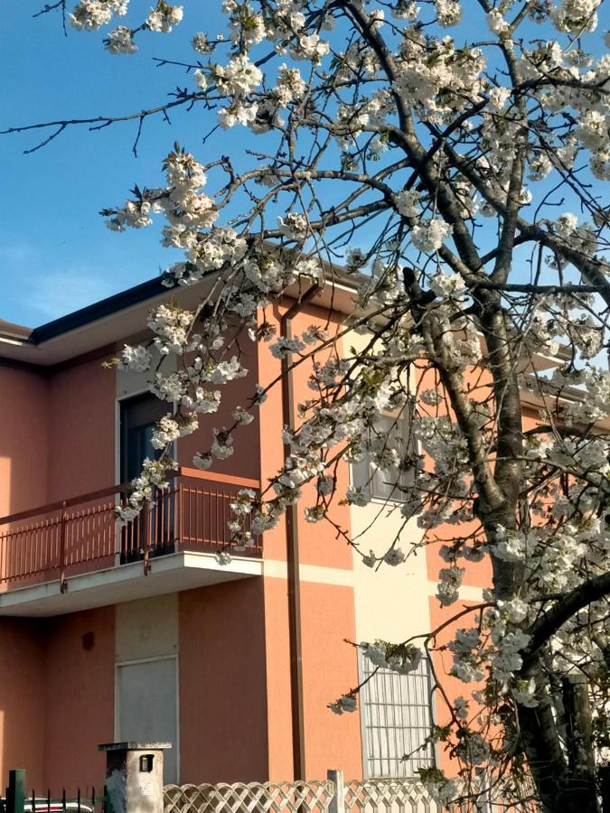 Suite Paradiso Кастелнуово Магра Екстериор снимка