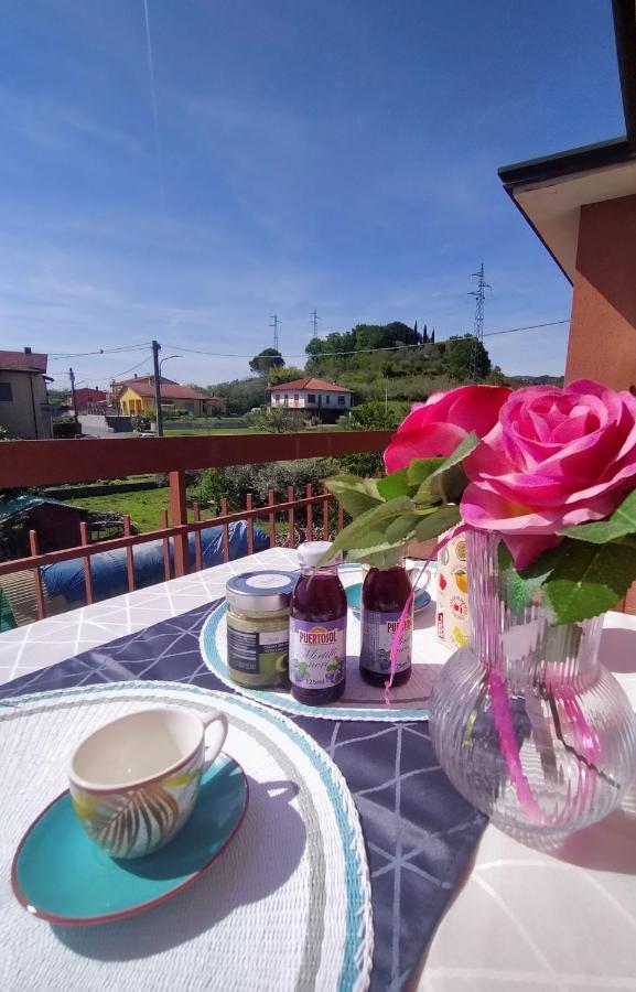 Suite Paradiso Кастелнуово Магра Екстериор снимка